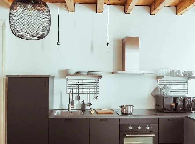 Bre Apartments - Magellano